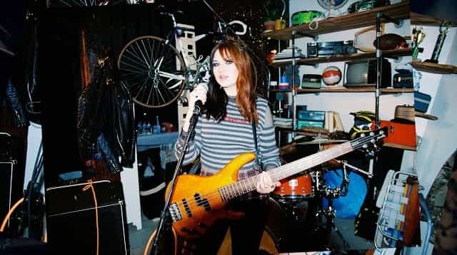 ur just horny Lyrics - GAYLE