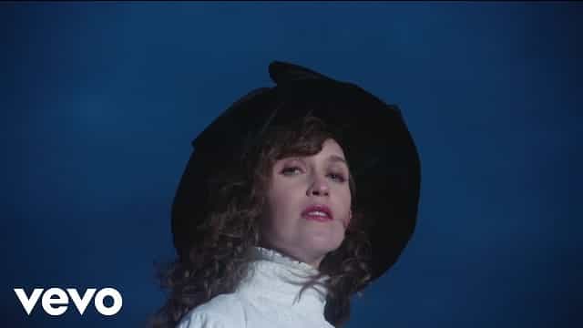 No Woman Is an Island Lyrics - Rae Morris