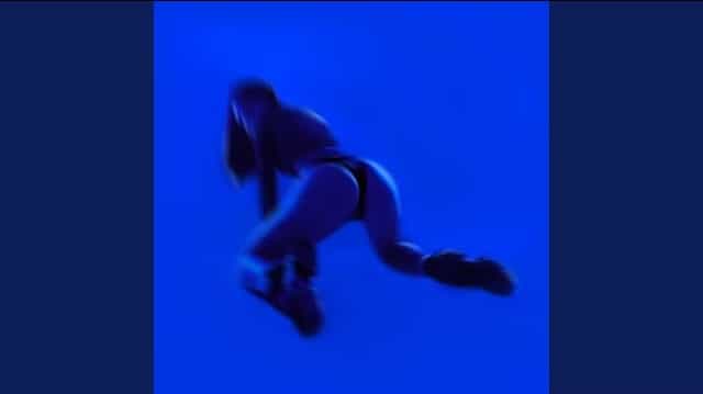 Trójkąt Bermudzki Lyrics - Sentino
