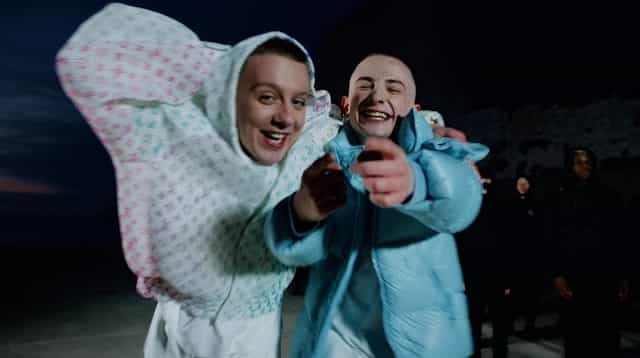 War Lyrics - ArrDee & Aitch