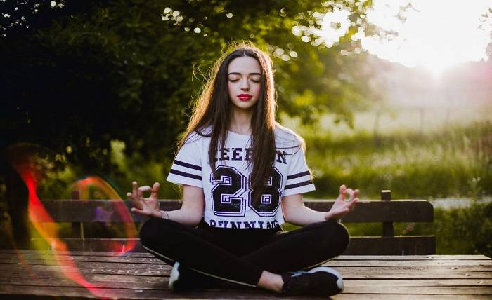 Holistic Approaches to Reducing Anxiety and Stress: Your Path to Inner Peace Holistic Approaches to Reducing Anxiety and Stress: Your Path to Inner Peace