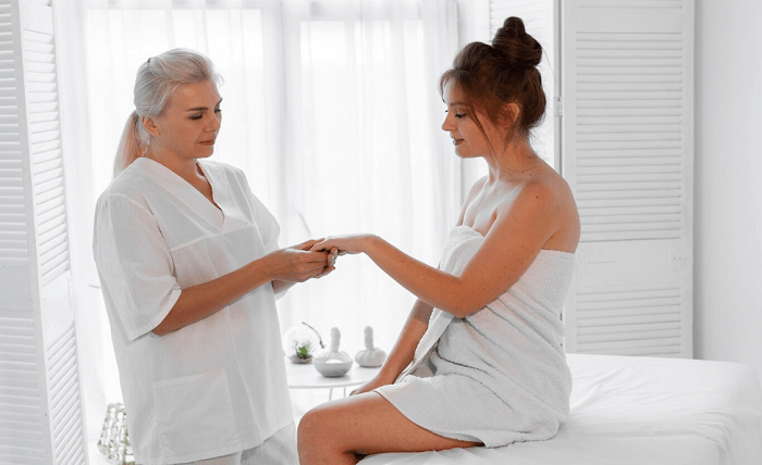 Using Geriatric Massage to Meet the Specific Needs of Aging Bodies Using Geriatric Massage to Meet the Specific Needs of Aging Bodies