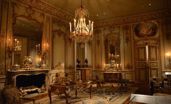 Elevate Your Space with Luxury Lighting: The Allure of Modern Chandelier Lights Elevate Your Space with Luxury Lighting: The Allure of Modern Chandelier Lights