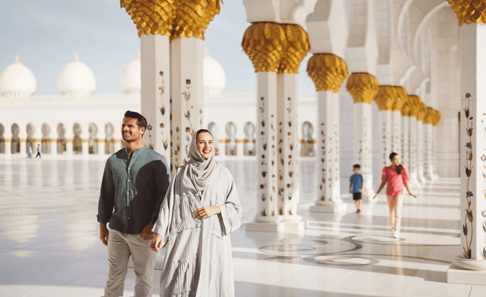 How to Plan a Hassle-Free Trip to Abu Dhabi: Tips for First-Time Visitors How to Plan a Hassle-Free Trip to Abu Dhabi: Tips for First-Time Visitors