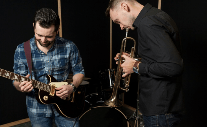Groove into the Weekend: Discover the Best Live Jazz Shows Groove into the Weekend: Discover the Best Live Jazz Shows