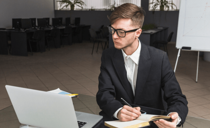 Reasons to Choose a Degree in Business Administration Reasons to Choose a Degree in Business Administration