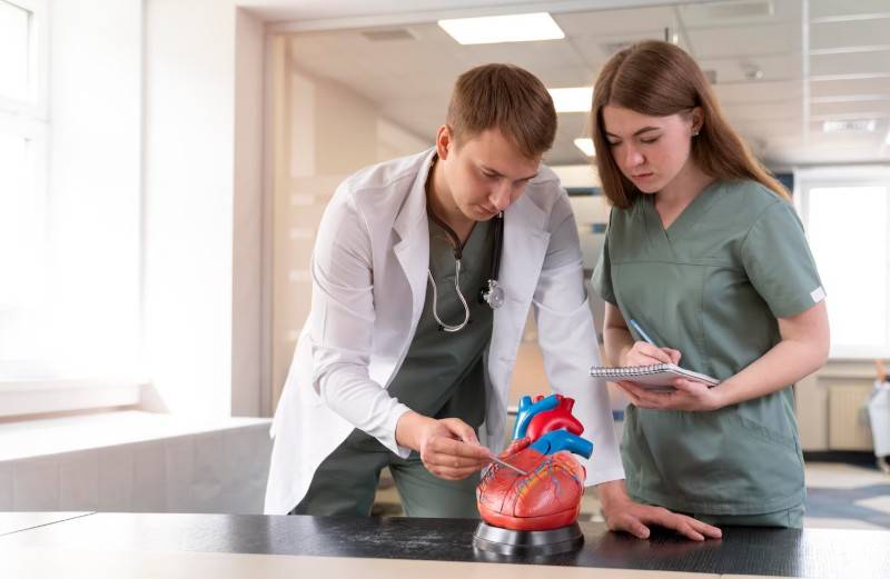 Why Heart Patients Need Specialised Health Insurance & How to Select One? Why Heart Patients Need Specialised Health Insurance & How to Select One?
