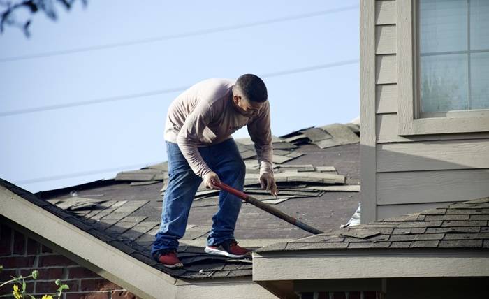 Roof Repair in Urbandale: What Every Homeowner Needs to Know to Protect Their Property Roof Repair in Urbandale: What Every Homeowner Needs to Know to Protect Their Property