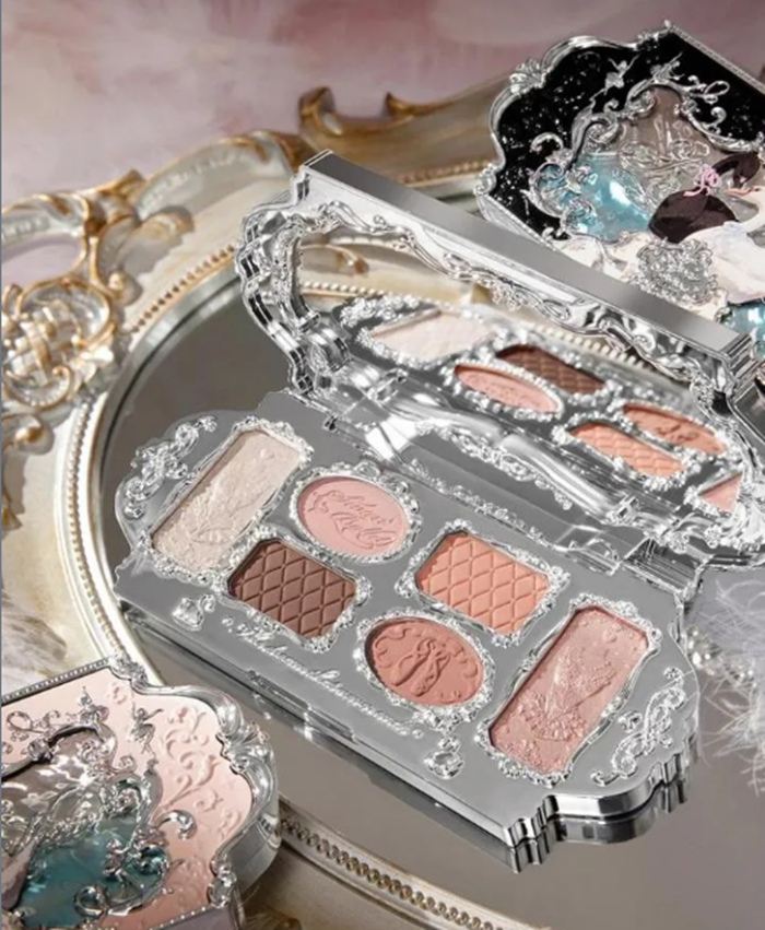 Eyeshadow Color Guide for Cool and Warm Undertones